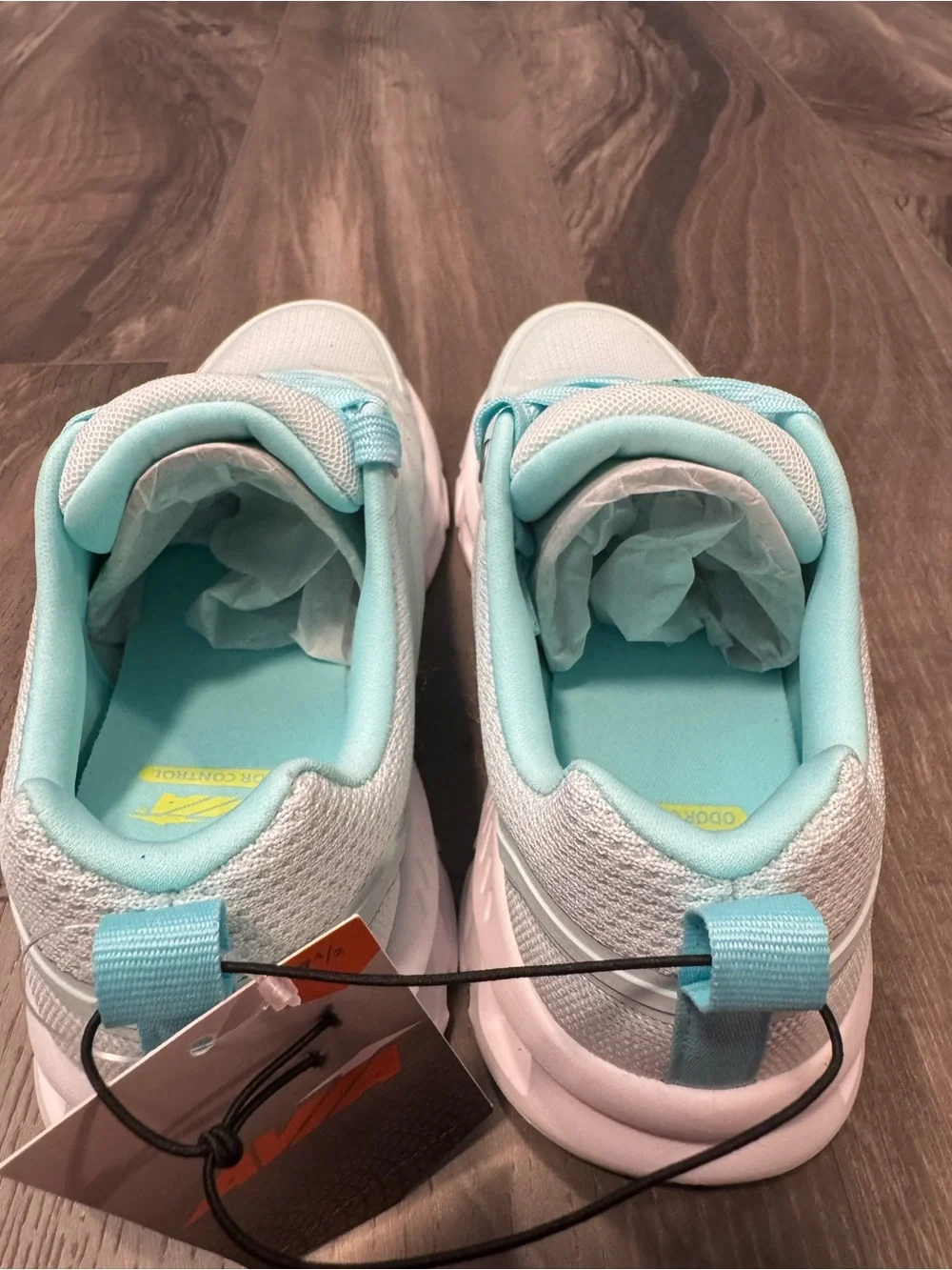 New Avia Women’s AV Light Runner Shoes Aqua Size 7.5